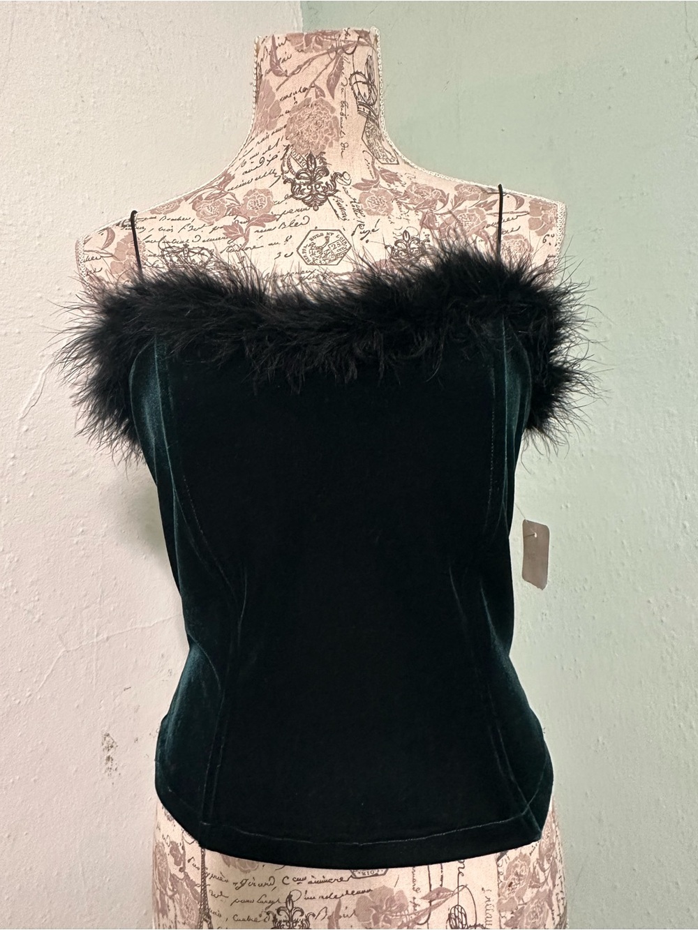Y2K Si San Julian Black Velvet green Feather-Trim Cami Top S/M vintage